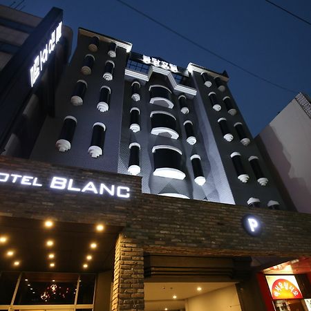 Hotel Blanc In Cheongju Exterior foto